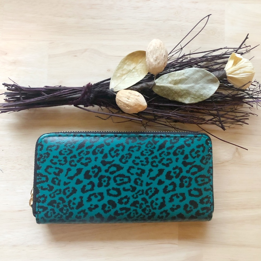 Green animal print wallet